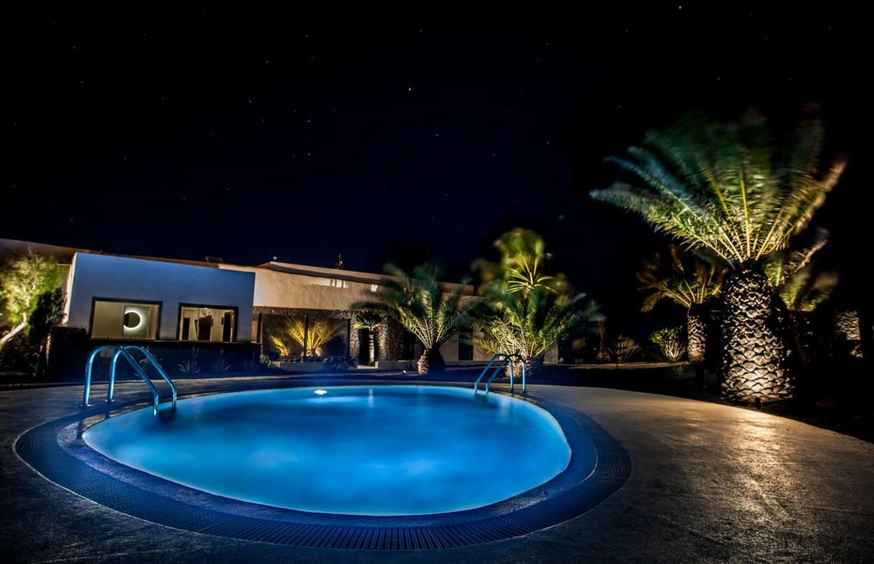 Tías Los Lirios Hotel Rural - Adults Only מראה חיצוני תמונה