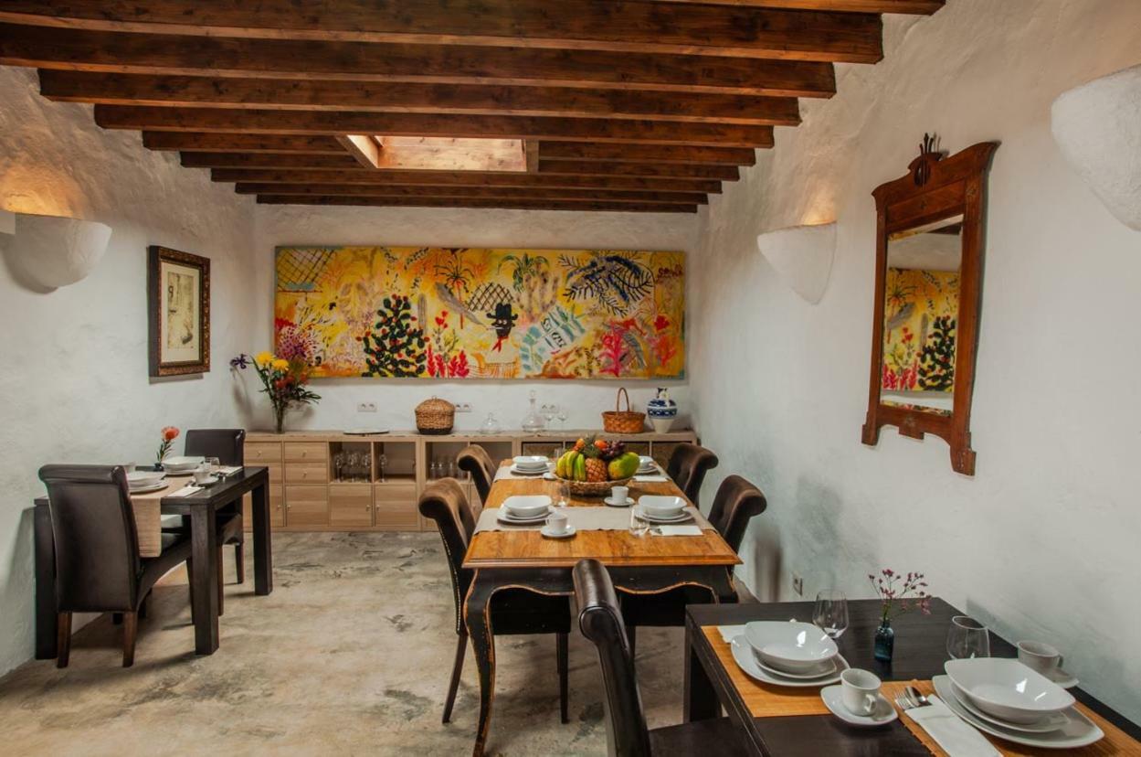 Tías Los Lirios Hotel Rural - Adults Only מראה חיצוני תמונה