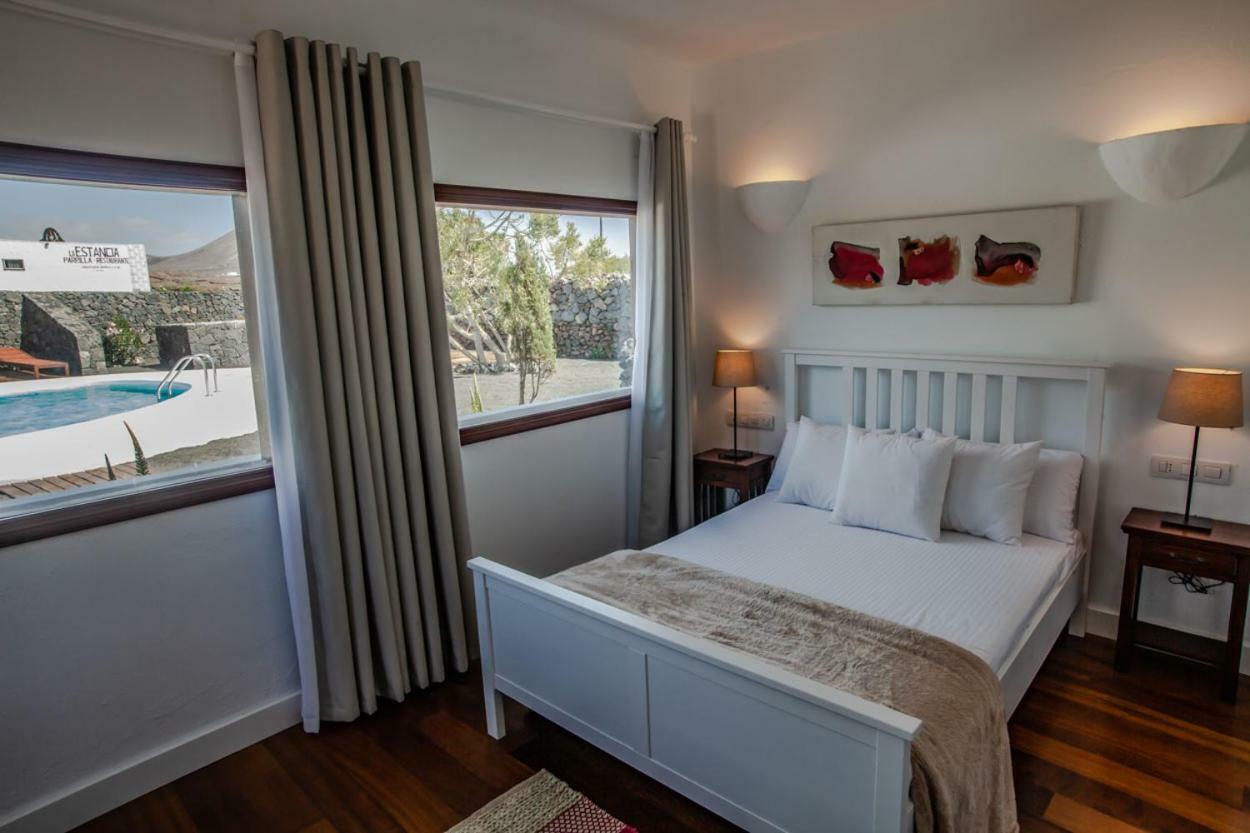 Tías Los Lirios Hotel Rural - Adults Only מראה חיצוני תמונה